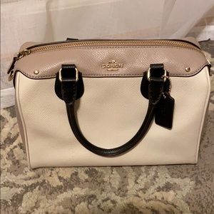 Coach purse small; 10”x5”x7”